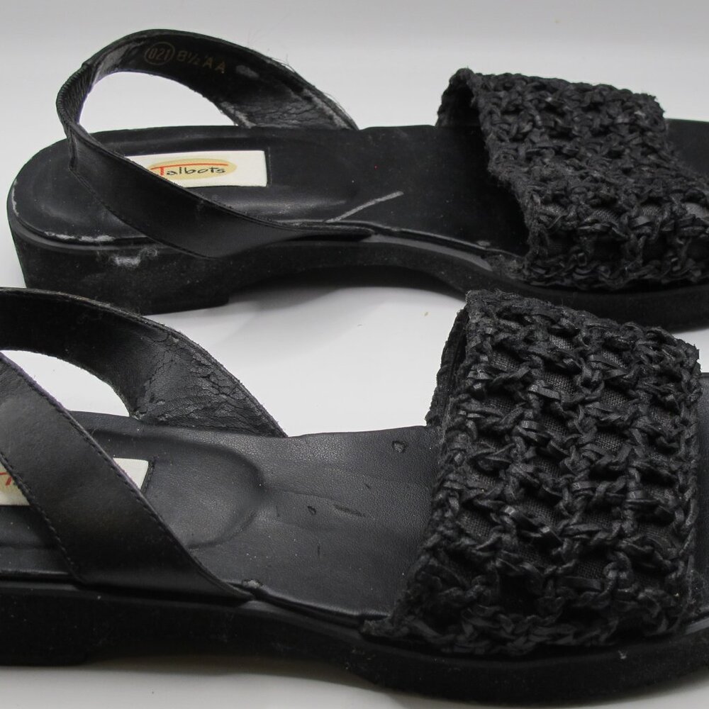 Talbot's 8.5AA black leather sandal
